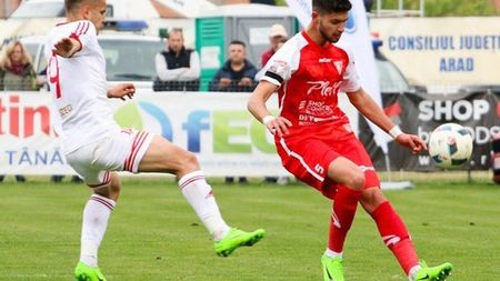 OFICIAL | Rapid a perfectat a doua achiziţie din acest an. Noul fundaş al giuleștenilor a fost, sezonul trecut, unul dintre golgheterii echipei UTA