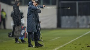 Explicațiile lui Contra pentru un debut ratat: "Cadouri, greșeli copilărești!". Ce scoate în evidență selecționerul după înfrângerea cu Suedia: "Trebuie să rămânem cu asta"