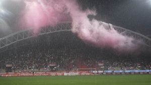 Moment istoric: UTA - Rapid, primul meci din România cu show pirotehnic LEGAL