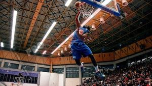 Marcel Țenter, noul antrenor al echipei ungare de baschet Alba Fehervar