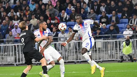 „Nu o să le dăm 7-1 ca Arsenal lui PSV”. Reacția unui fotbalist de la Lyon despre meciul cu FCSB