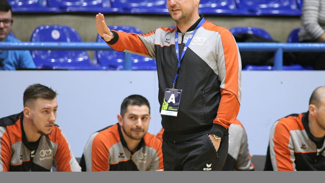 Raul Fotonea este noul antrenor al CSM Făgăraș. Fostul tehnician al echipei Minaur îl înlocuiește pe Adrian Petrea, plecat la CSM Bacău