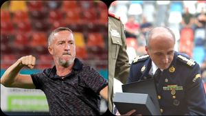 Mihai Stoica îl „amenință” pe Florin Talpan după decizia ÎCCJ din procesul pentru palmares între FCSB - CSA: „Costelușule, se rejoacă! O aveți groasă”
