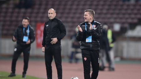 Dusan Uhrin, după victoria reușită pe final cu Academica Clinceni, din Cupa României: "A fost foarte dificil!". Ce le-a transmis jucătorilor înainte de meci și mesajul pentru suporteri