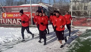 Dinu Todoran a sunat adunarea la CS Tunari. Are multe plecări și discuții pentru întărirea lotului