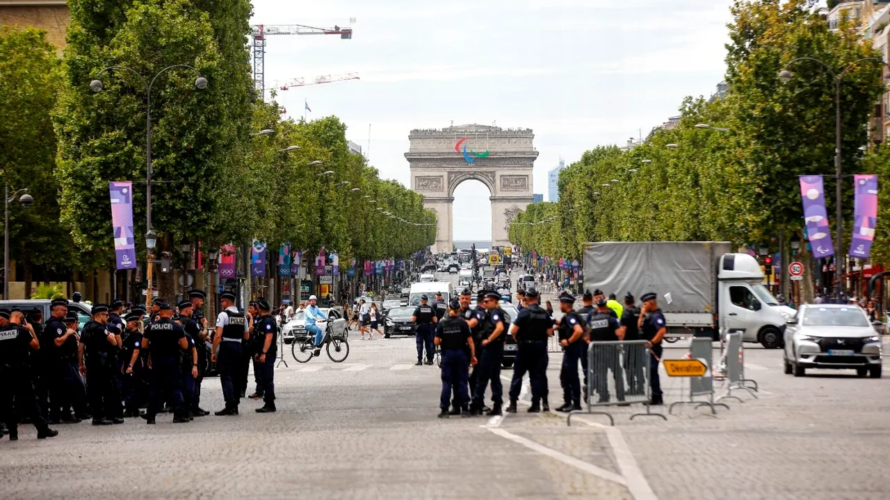 Haos, aglomerație și trafic infernal înaintea deschiderii oficiale a Jocurilor Olimpice de la Paris! Sirenele se aud la tot pasul, poliția parcă e pe urmele tuturor, oamenii au fugit din oraș. Cum se pregătește Franța de cel mai mare eveniment sportiv al anului. EXCLUSIV