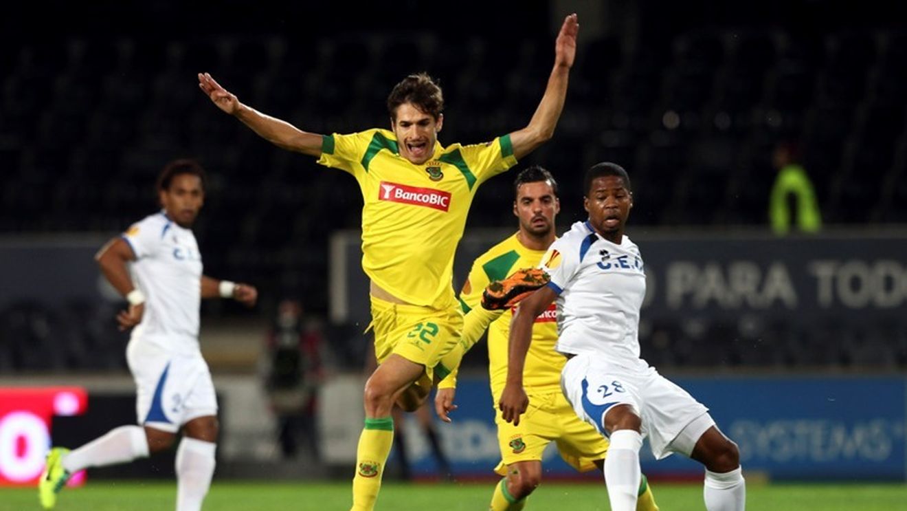 Pandurii speră la primul succes în grupele Europa League, PaÃ§os caută ieșirea din criză în România: "Trebuie să reacționăm!"