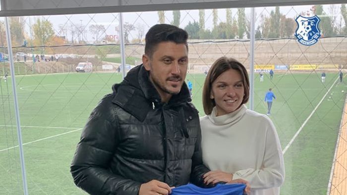 Simona Halep, pe stadion la un meci din Liga 2. Surpriza de care a avut parte: "Acesta e cadoul nostru"