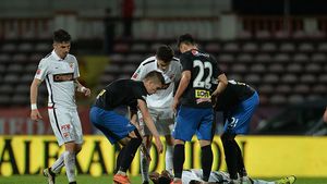 Prunea trage un semnal de alarmă: "Dacă aș fi acum jucător, nu aș mai intra pe teren!"