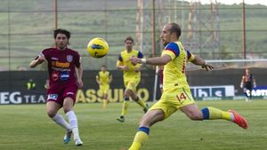 Becali decide viitorul lui Latovlevici:** "Cheia e la el!" O echipă din Ucraina oferă un milion de euro pentru fundaș