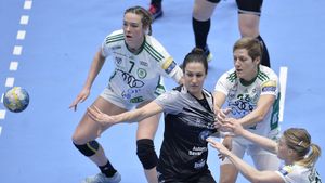 Mai puține gloanțe! CSM București a jucat în multe momente de la egal la egal cu Gyor, dar a cedat și în manșa retur în grupele principale ale Ligii Campionilor