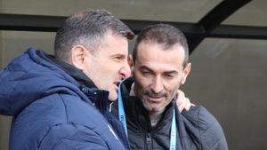 Laszlo Balint, semnal de alarmă pentru fotbaliștii săi după Hermannstadt - Petrolul 2-0: „N-avem voie să facem așa ceva!”