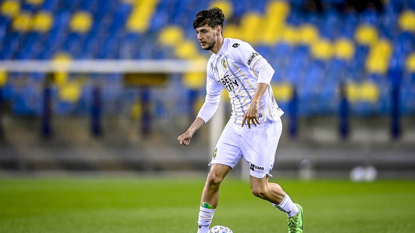 Cel mai scump transfer din istoria clubului lui Gică Hagi e bomba de mercato pregătită de Dinamo! „Câinii” au negociat cu echipa din Premier League pentru Adrian Mazilu