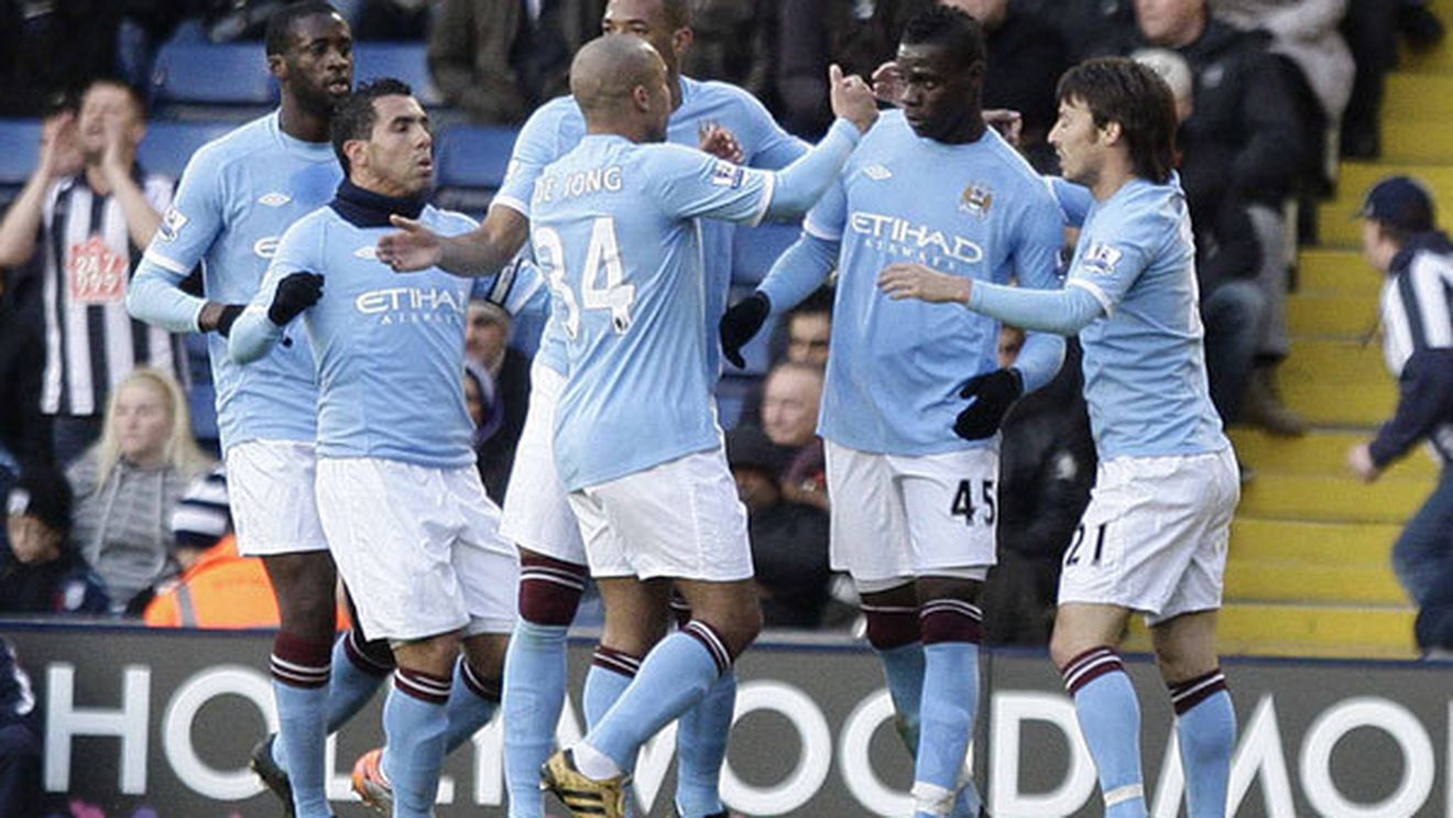 Mario și modestia: "Puteți găsi în lume un atac mai bun decât Balotelli-Tevez-Dzeko?** Nici eu, nici măcar la BarÃ§a sau Real"