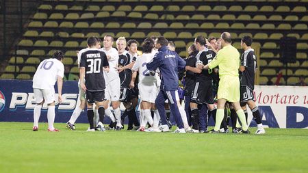 Adrian Mititelu: "Arbitrii ne-au făcut praf"