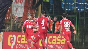 FC Argeș - Dinamo 4-2, în returul barajului pentru promovarea în Superliga. „Câinii” revin în primul eșalon după un singur sezon! Show total la Mioveni: fanii au pătruns pe gazon