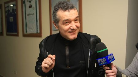 "Mai mult de doi ani nu-l văd pe Tănase la Steaua!** Va pleca la o echipă mare!"