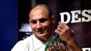 Adrian Diaconu și-a serbat ziua de naștere lângă ring, la "Centura Dunării". "Rechinu" candidează la Biroul federal: "Cine vrea schimbare să vină la vot"