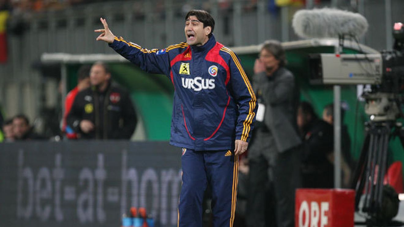 Hagi a refuzat să preia naționala!** Sandu: "Primul pe listă e Victor Pițurcă!"