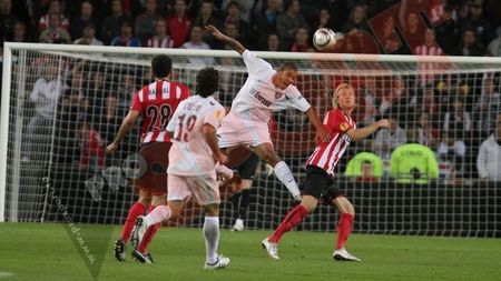 "PSV a fost ca o furtună! **La pauză trebuia să aibă 5-0"