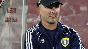 Răchită, îngrijorat de situația de la Petrolul: "Totul se dărâmă ca un castel de nisip"