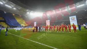 VIDEO Momentul în care fanii au uitat de războiul cu Pițurcă! 53.000 de oameni au cântat pentru calificarea la Campionatul Mondial