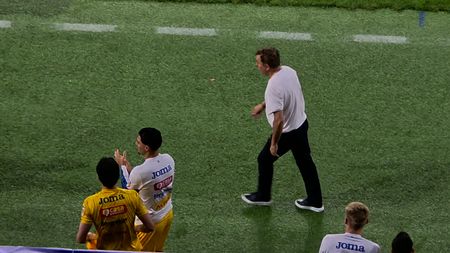 Ritualul lui Gică Hagi. Ce a făcut imediat după România – Țara Galilor 2-1, în stilul Diego Simeone