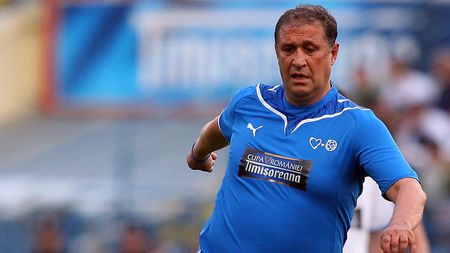 INTERVIU cu Rodion Cămătaru: "Dinamo? Departe de play-off". Fostul mare atacant e dezamăgit de Montini, îi ține "în gardă" pe fanii "câinilor" și trage concluzii după debutul lui Pițurcă pe banca oltenilor