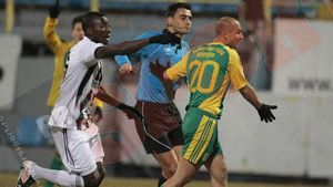 A fost junior la CFR, acum ei îl vor arbitru la propriile meciuri!** Mureșan cere să fie egal cu Steaua: "Cu Deaconu cum s-a putut?"