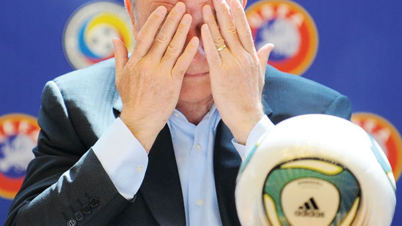 L-a "sifonat" Sandu pe Mitică?** CULISELE uneia dintre cele mai mari TRĂ‚DĂ‚RI din fotbalul românesc