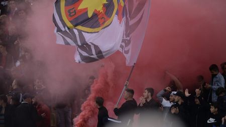Tabăra FCSB, atacată violent înaintea derby-ului cu CSA: „A zis un prost că Steaua vrea să mă dea afară! O să se roage ei de noi” Echipa lui Gigi Becali are interzis în Ghencea