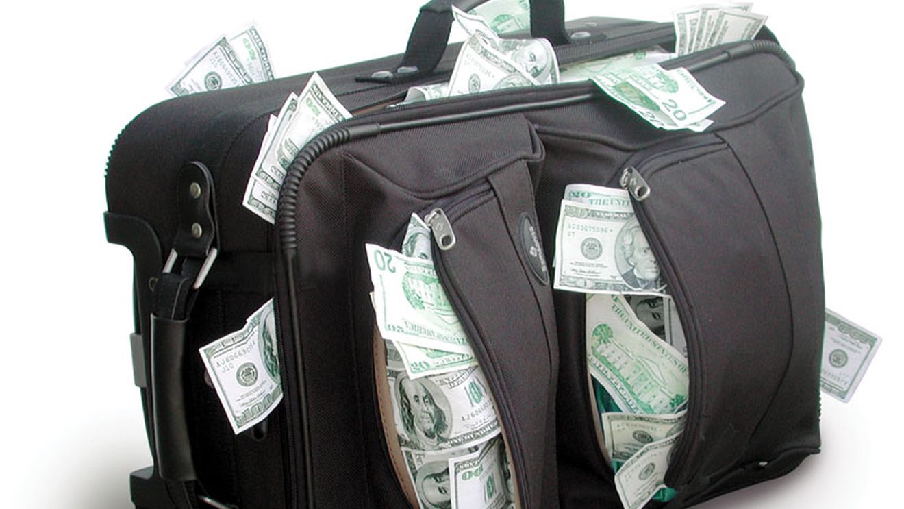 VALIZA HANDBALISTICĂ‚!