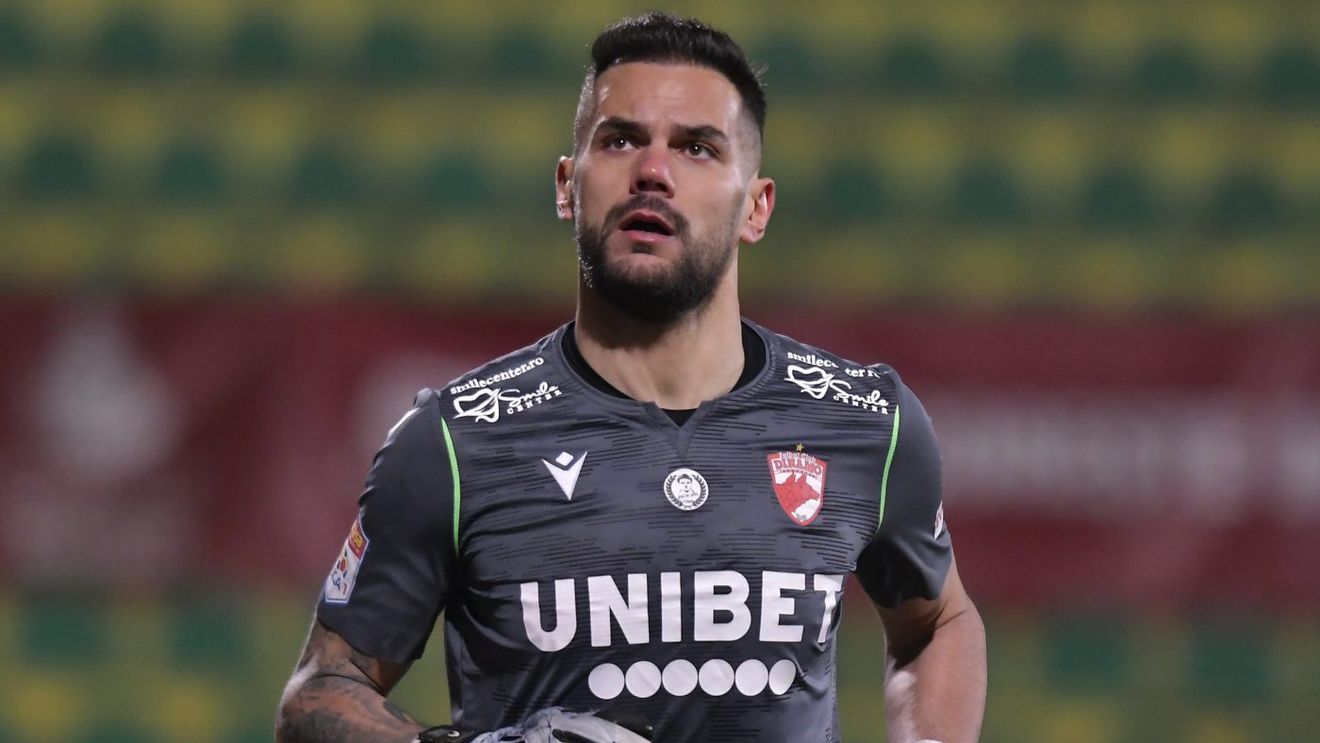Cornel Dinu l-a spulberat pe portarul lui Dinamo, după gafa din derby-ul cu Rapid: „Acest Figurando este adus pe baza analizei cu stetoscopul ruginit al doctorului Mureșan”