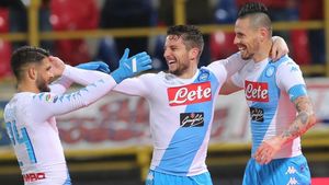 Meci NEBUN făcut de Napoli în Serie A! Chiricheș a privit de pe margine cum Hamsik și Mertens au DISTRUS Bologna, scor 7-1