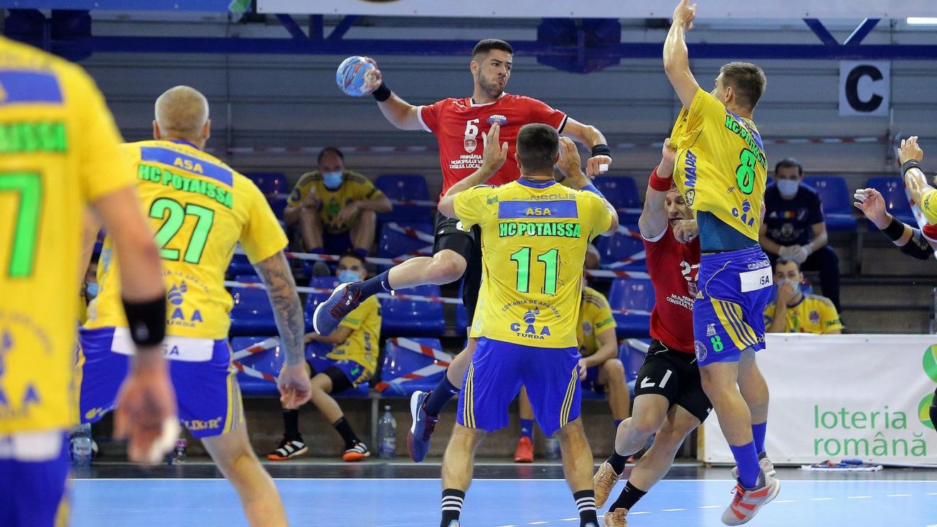 S-au disputat primele meciuri de handbal „declarate” în România, după mai bine de 4 luni de pauză. Ce traseu a urmat Potaissa pentru ca acest lucru să devină posibil și apelul către Federație și MTS | EXCLUSIV