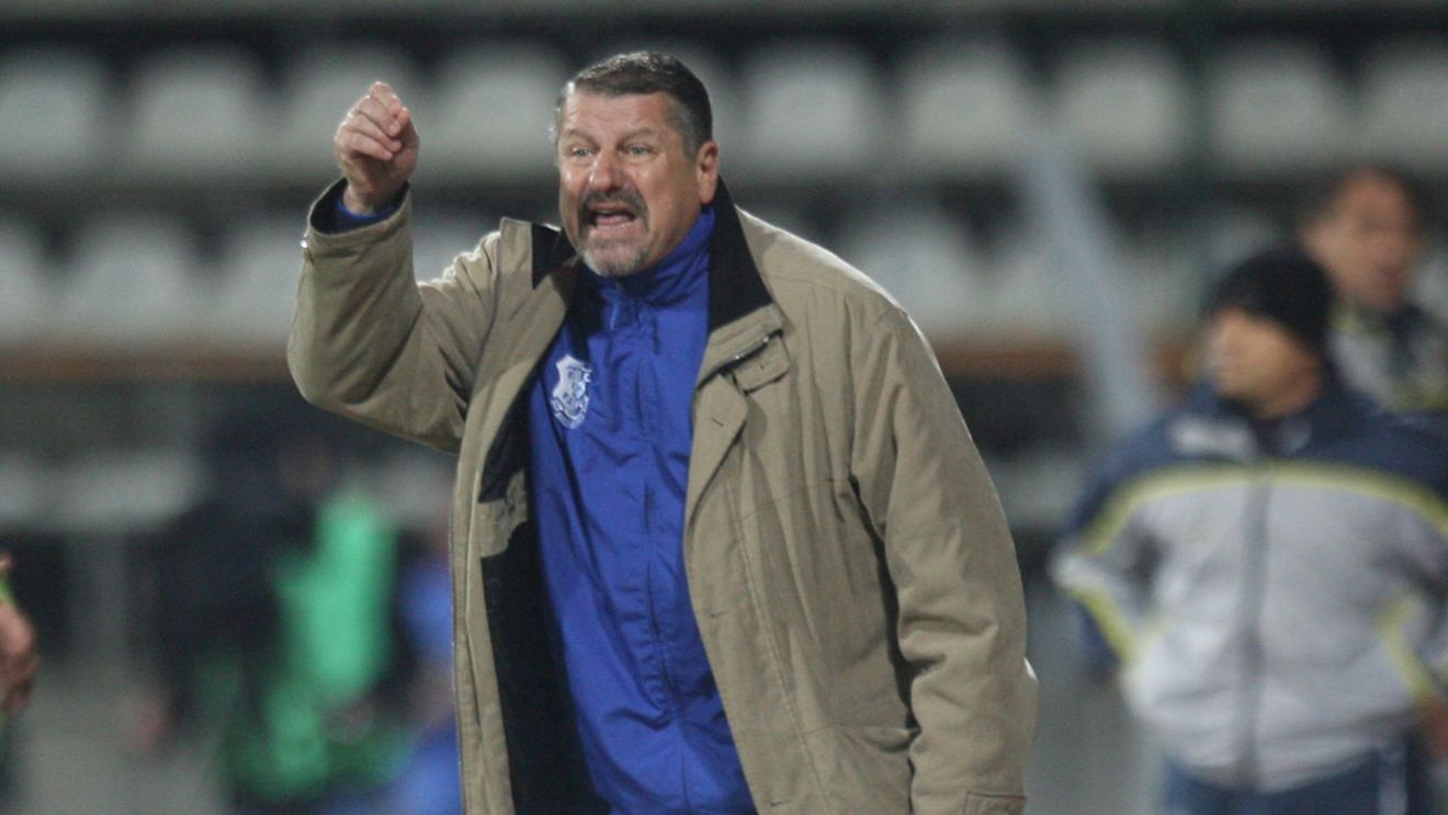 "Trebuia să avem penalty în ultimul minut"