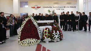 "Mulțumim, nea Sandule!"