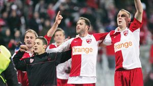 Pulhac și Moți scapă** de Giovani