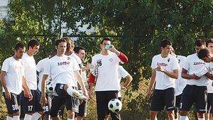 "Ne așteptăm ca jucătorii să fie dați afară din case!"