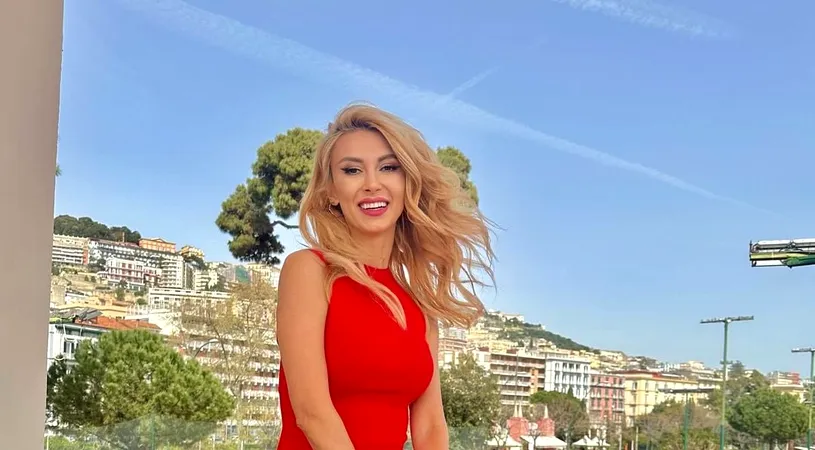 Andreea Bălan i-a zăpăcit pe italieni cu rochița ei roşie şi scurtă! Iubita lui Victor Cornea a atras toate privirile la Napoli: 