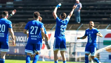 CSM Olimpia Satu Mare așteaptă și analizează după retrogradare. Cristian Pustai nu știe dacă va continua, iar conducerea ar fi demarat negocierile cu alt antrenor