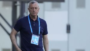 Mircea Rednic e de neoprit pe piața transferurilor și a adus un atacant nigerian la UTA!