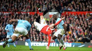 United a învins City cu 2-1!** Rooney a adus victoria gazdelor cu o "foarfecă" perfectă