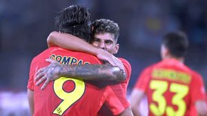 Florinel Coman e acuzat că l-ar fi „lucrat” pe Andrea Compagno! Ce le-ar fi cerut vedeta FCSB lui Pintilii și Charalambous la pauza unui meci