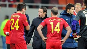 EXCLUSIV Reghecampf primește două super cadouri de la Becali pentru noul an!** "Nu mai vreau improvizații!"  Steaua, negocieri cu Inter și Vaslui pentru doi jucători: