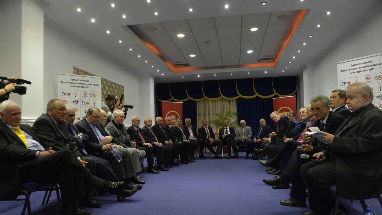 Generația de Aur s-a întors acasă. "A mai rămas numai istoria din handbalul românesc"