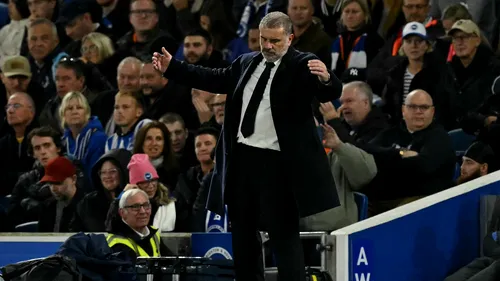 Radu Drăgușin a asistat la un adevărat thriller! Desfășurare incredibilă în Brighton - Tottenham, cu Ange Postecoglou în rolul omului neputincios