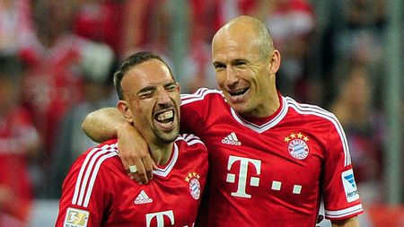 "Uite, Franck, tu ești ca un Ferrari!" :) N-ai cum să te superi pe Ancelotti! Cum i-a explicat lui Ribery de ce nu joacă mai mult