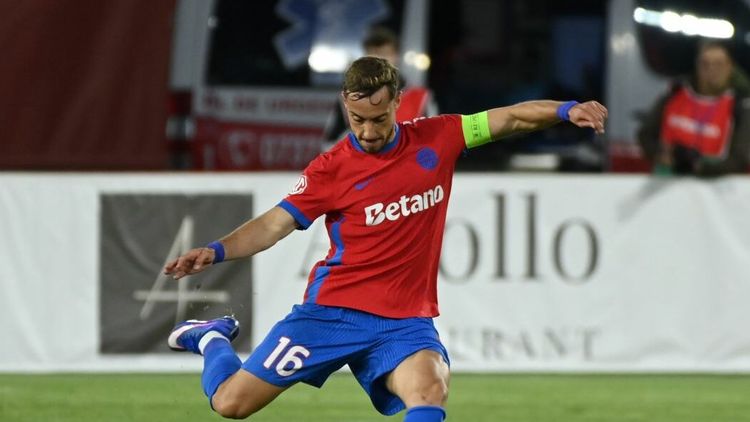 Gigi Becali i-a cerut în direct lui Ilie Dumitrescu să intermedieze transferul lui Mihai Lixandru pentru 500.000 de euro: „Spune-i unui prieten să dea banii”