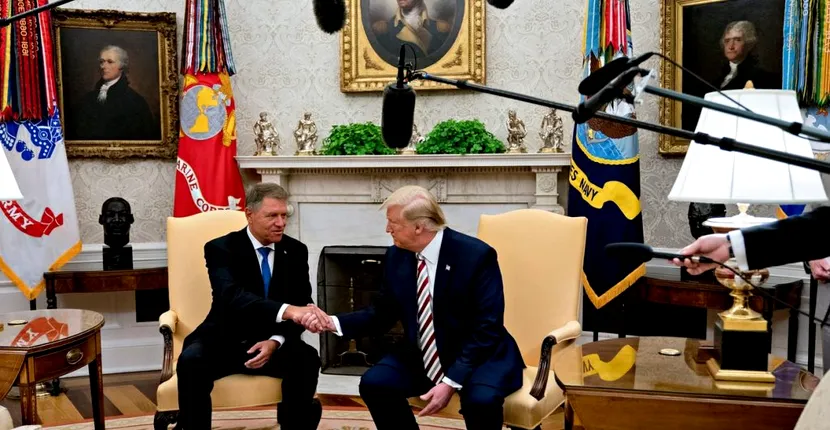 Ce cadou amuzant i-a oferit Donald Trump lui Klaus Iohannis, în timpul vizitei de la Casa Albă